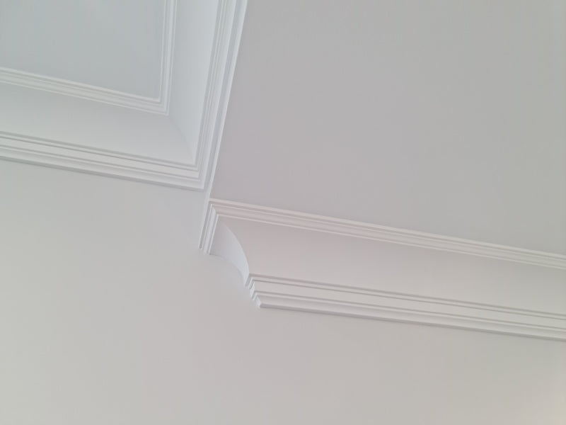 Medium-sized, Plain Coving, Stepped, Art Deco, Lightweight Coving CX106.